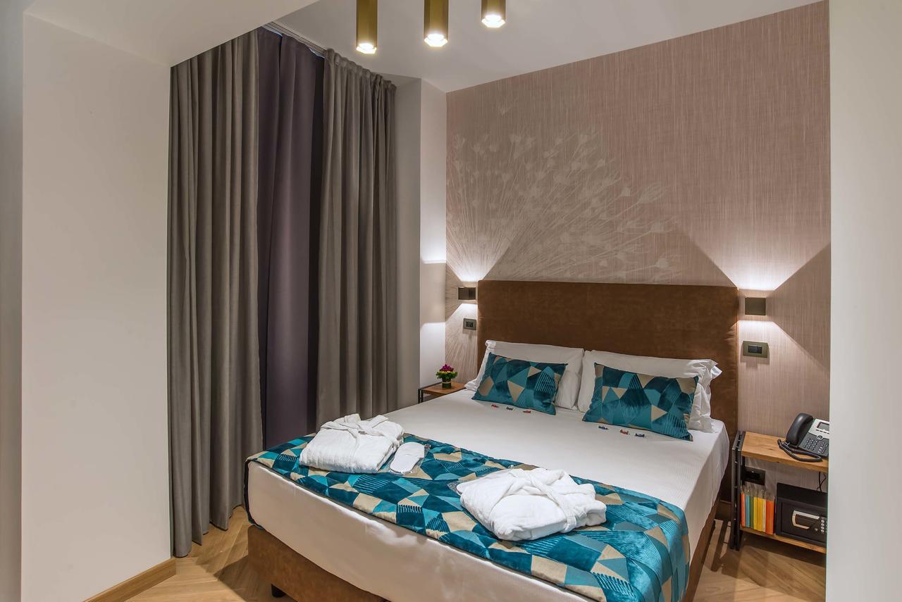 רומא Navona Essence Hotel מראה חיצוני תמונה